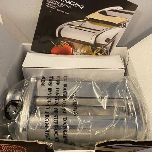 NEW Remy Olivier Pasta Machine - Picture 2 of 3